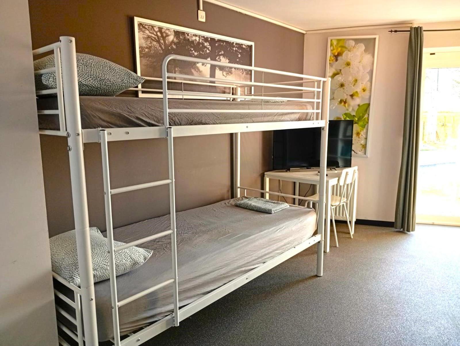 De Smishoeve Met Kinderpret, Dieren En Wellness Heers Экстерьер фото